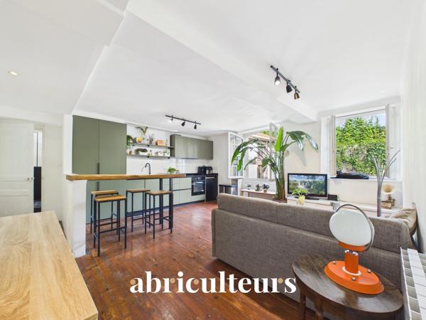 Bel appartement de caractère 50m2 Au coeur de Saint-Esprit