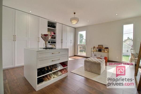 Maison  contemporaine  classe énergie A avec de belles prestations à Chateauneuf Sur Loire