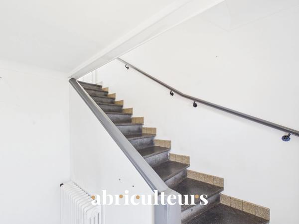 Maison familiale avec jardin privatif de 560 m² en vente à Meaux 77100