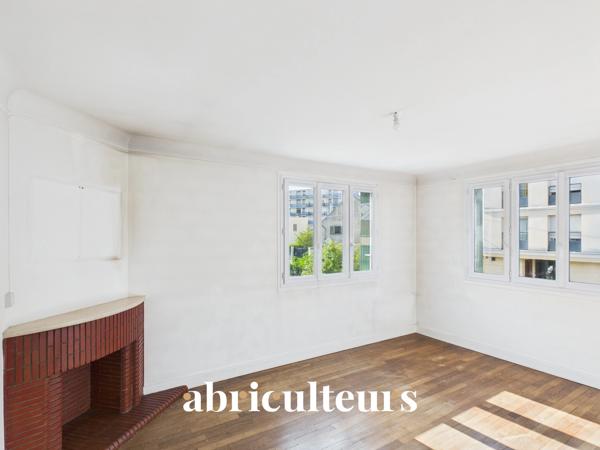 Maison familiale avec jardin privatif de 560 m² en vente à Meaux 77100