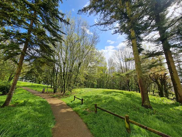 Appartement Cergy 5 pièce(s) 99 m2 €246 000 ** - Référence 10946