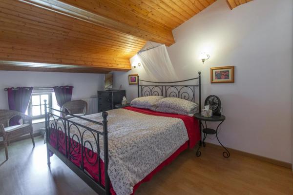 Charmante maison de village de 3 chambres avec piscine près de Jarnac