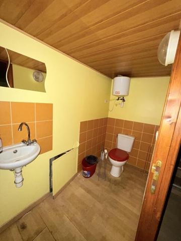 Local 19 Boulevard Saint Louis