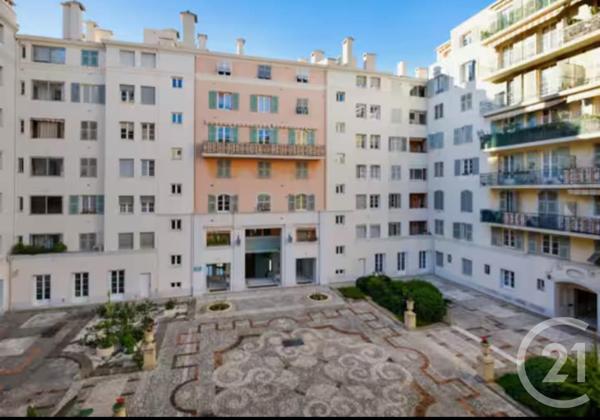 Appartement F1 à vendre  1 pièce - 26 m2 NICE - 06