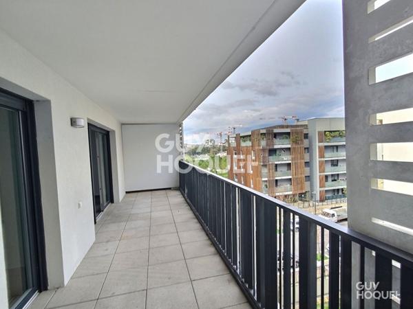 BEAU T2 Port Marianne 49.31 m2 + GRANDE TERRASSE + GRAND PARKING