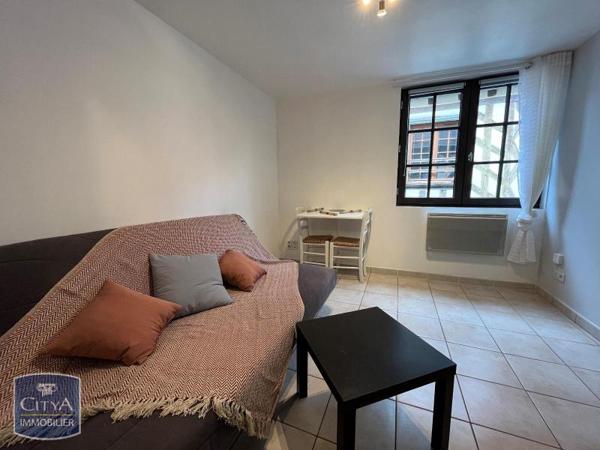 Appartement à louer 1 pièce 16m² Bourges (18000)