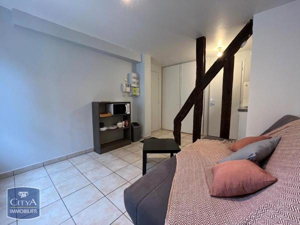 Appartement à louer 1 pièce 16m² Bourges (18000)