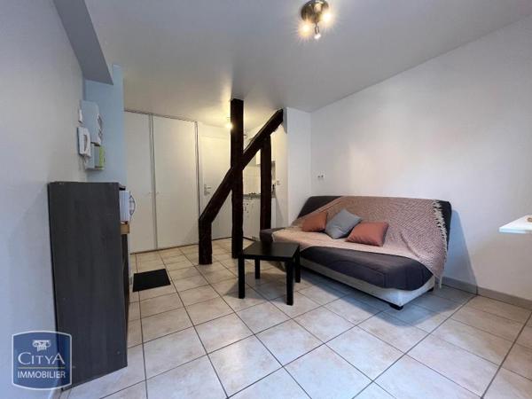 Appartement à louer 1 pièce 16m² Bourges (18000)