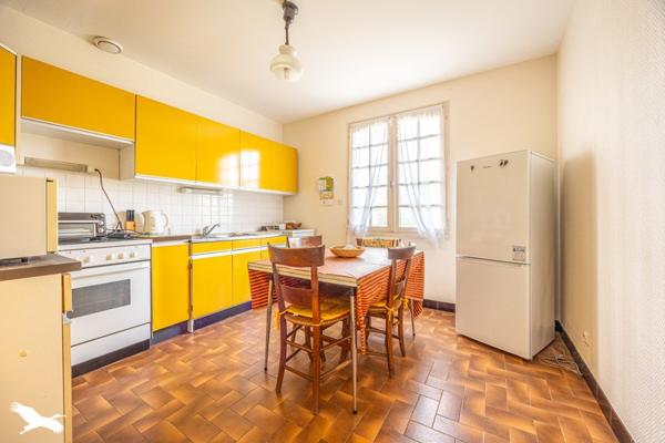 Maison à vendre |  Mauzé-sur-le-Mignon |  5 pièces | 100 m²