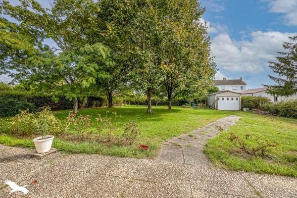 Maison à vendre |  Mauzé-sur-le-Mignon |  5 pièces | 100 m²