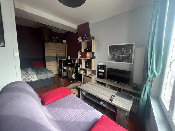 Appartement à vendre |  Marines |  1 pièce | 32 m²