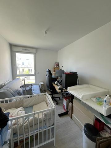 Appartement à louer 825 € CC CHAMBRAY LES TOURS 3 p 64 m² DPE C