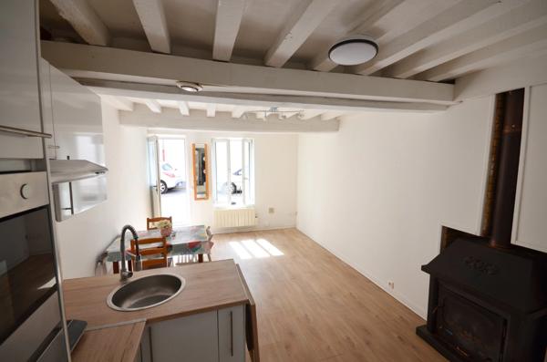 SAACY SUR MARNE (77) à vendre maison de 3 pièces