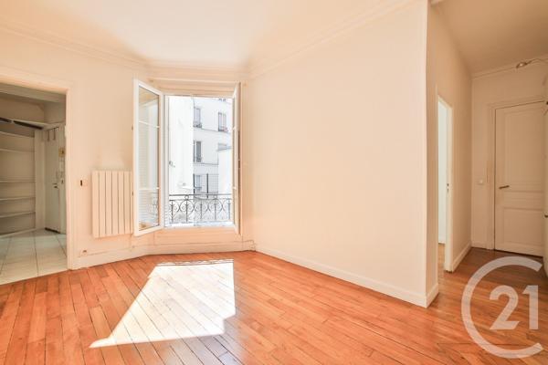 Appartement F2 à vendre  2 pièces - 43,15 m 2   PARIS  - 75009