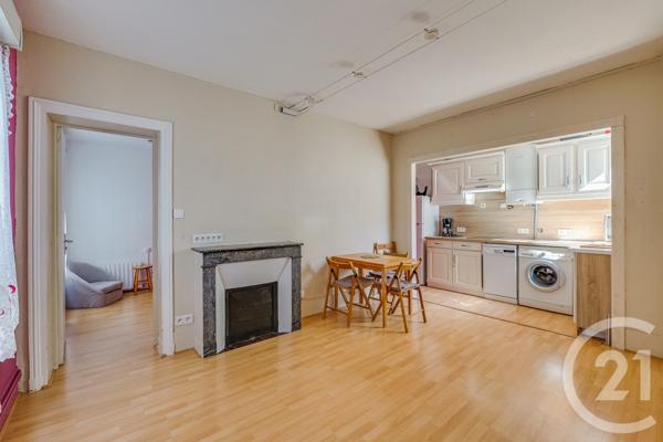 Appartement F2 à vendre  2 pièces - 43,15 m 2   PARIS  - 75009