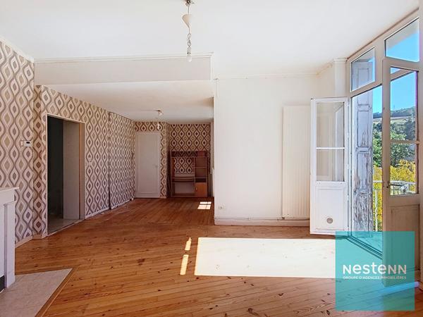 EXCLUSIVITÉ - SAINT-ÉTIENNE BELLEVUE - T4 76,45 m² - 3 CHAMBRES - GRAND SÉJOUR - BEAU POTENTIEL