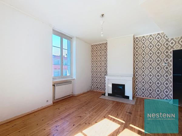 EXCLUSIVITÉ - SAINT-ÉTIENNE BELLEVUE - T4 76,45 m² - 3 CHAMBRES - GRAND SÉJOUR - BEAU POTENTIEL
