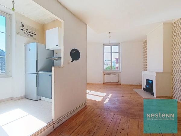 EXCLUSIVITÉ - SAINT-ÉTIENNE BELLEVUE - T4 76,45 m² - 3 CHAMBRES - GRAND SÉJOUR - BEAU POTENTIEL