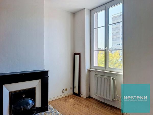 EXCLUSIVITÉ - SAINT-ÉTIENNE BELLEVUE - T4 76,45 m² - 3 CHAMBRES - GRAND SÉJOUR - BEAU POTENTIEL