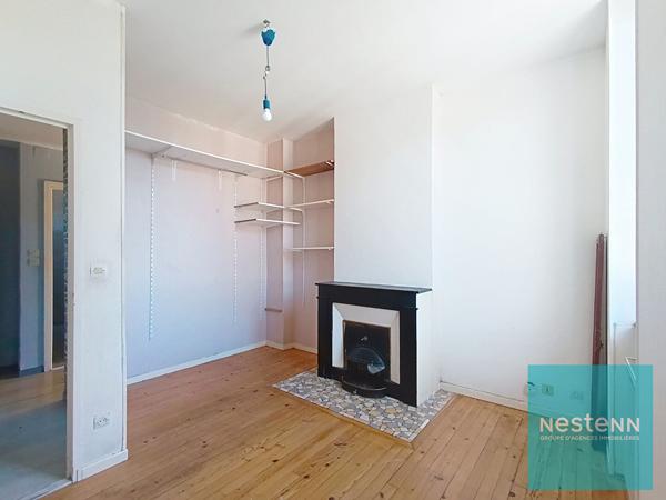 EXCLUSIVITÉ - SAINT-ÉTIENNE BELLEVUE - T4 76,45 m² - 3 CHAMBRES - GRAND SÉJOUR - BEAU POTENTIEL