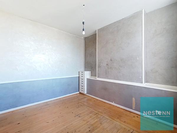 EXCLUSIVITÉ - SAINT-ÉTIENNE BELLEVUE - T4 76,45 m² - 3 CHAMBRES - GRAND SÉJOUR - BEAU POTENTIEL