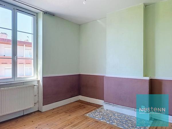 EXCLUSIVITÉ - SAINT-ÉTIENNE BELLEVUE - T4 76,45 m² - 3 CHAMBRES - GRAND SÉJOUR - BEAU POTENTIEL