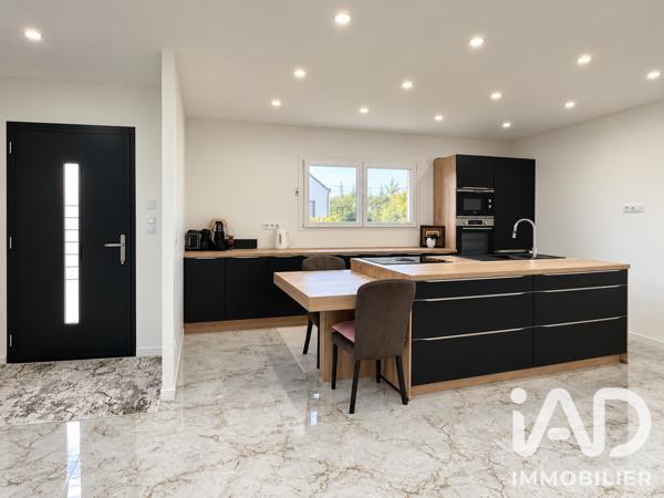 Maison à vendre 4 pièces 142 m² Romorantin-Lanthenay