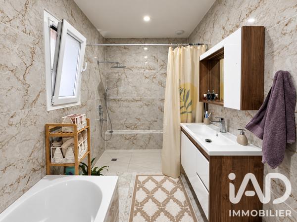 Maison à vendre 4 pièces 142 m² Romorantin-Lanthenay