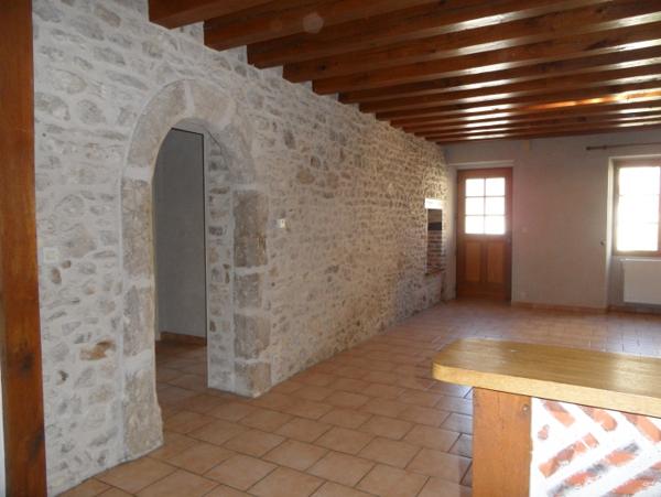 Location Maison 5 pièces Saint-Claude-de-Diray (41350) - Avec jardinet