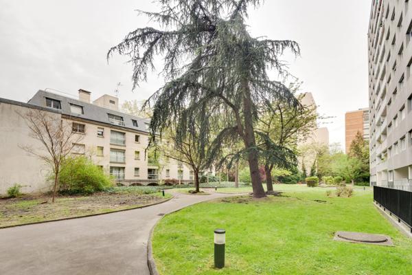 # Appartement – 77m² – Paris 11ème