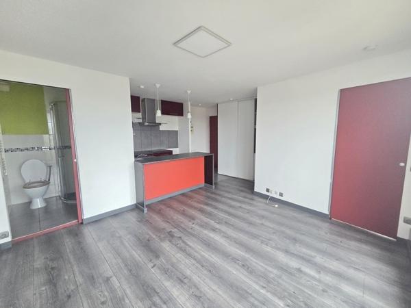 Appartement à louer 580 € CC Pau 1 pièce 28 m² DPE C