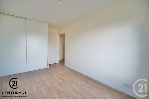 Appartement F4 à vendre  4 pièces - 83,97 m2 SERRIS - 77