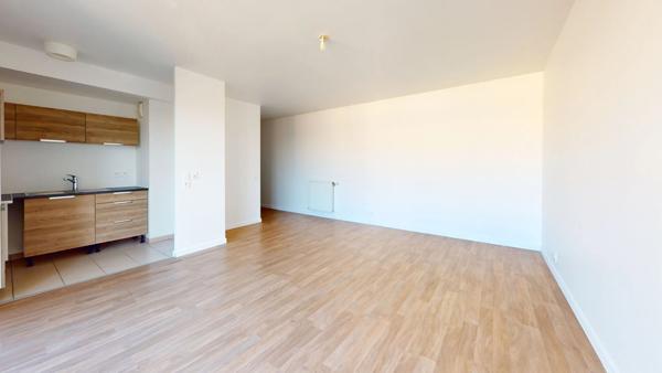 CORBEIL ESSONNES : appartement F3 (67 m²) à vendre