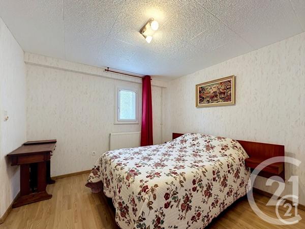 Maison à vendre  6 pièces - 136 m 2   COULOUNIEIX CHAMIERS  - 24