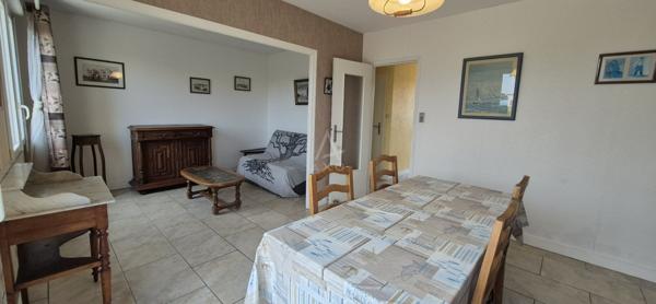 Plain-pied plein sud – Bien rare avec combles aménageables et terrain constructible !