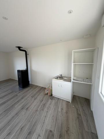 APPARTEMENT REFAIT A NEUF + GARAGE + TERRASSE