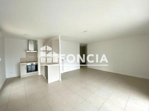 Location Appartement 4 pièces 85.47 m² - 2 BIS RUE DE L'ISERE Saint Egreve 38120