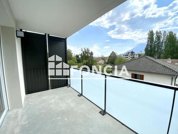 Location Appartement 4 pièces 85.47 m² - 2 BIS RUE DE L'ISERE Saint Egreve 38120