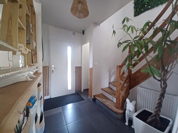 33530 BASSENS - Maison 5 pièces à vendre