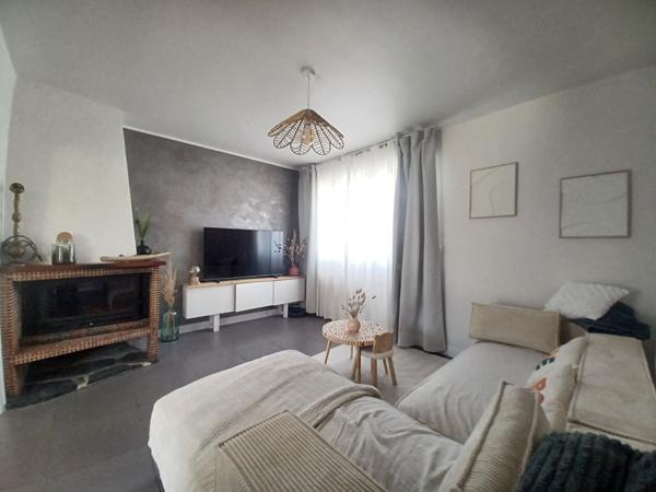 33530 BASSENS - Maison 5 pièces à vendre