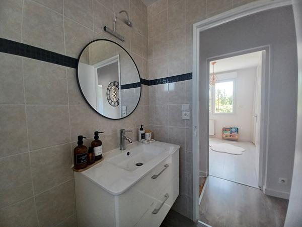 33530 BASSENS - Maison 5 pièces à vendre