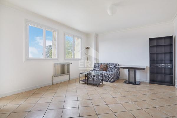 Appartement T4 avec terrasse, Aix-en-Provence