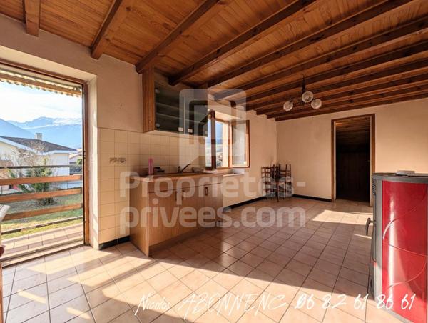 Maison  8 pièce(s) 200 m2