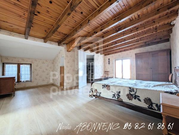 Maison  8 pièce(s) 200 m2