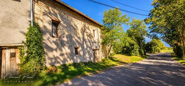 Ancienne ferme à rénover avec dépendance – terrain de 1 895 M² – CHORGES