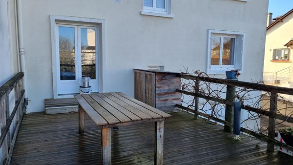 Proche SAINT-AVERTIN et Grandmont, maison 3 chambres sur 900m² proche commodités
