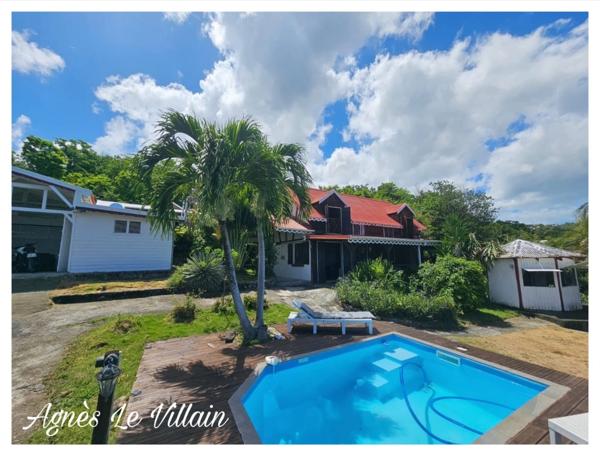 Maison Piscine Vue Mer et son Bungalow