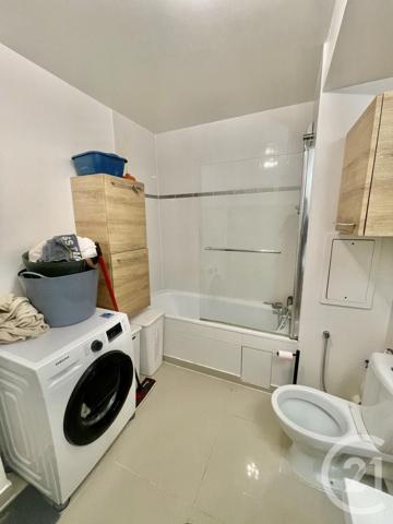 Appartement F3 à vendre  3 pièces - 67 m2 STAINS - 93