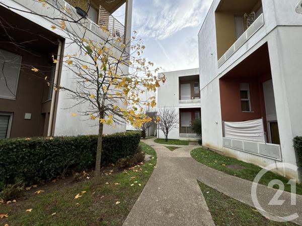 Appartement F3 à vendre  3 pièces - 67 m2 STAINS - 93