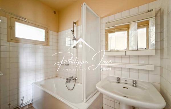 Maison 7 pièces de 165 m2 à Nailly 89100